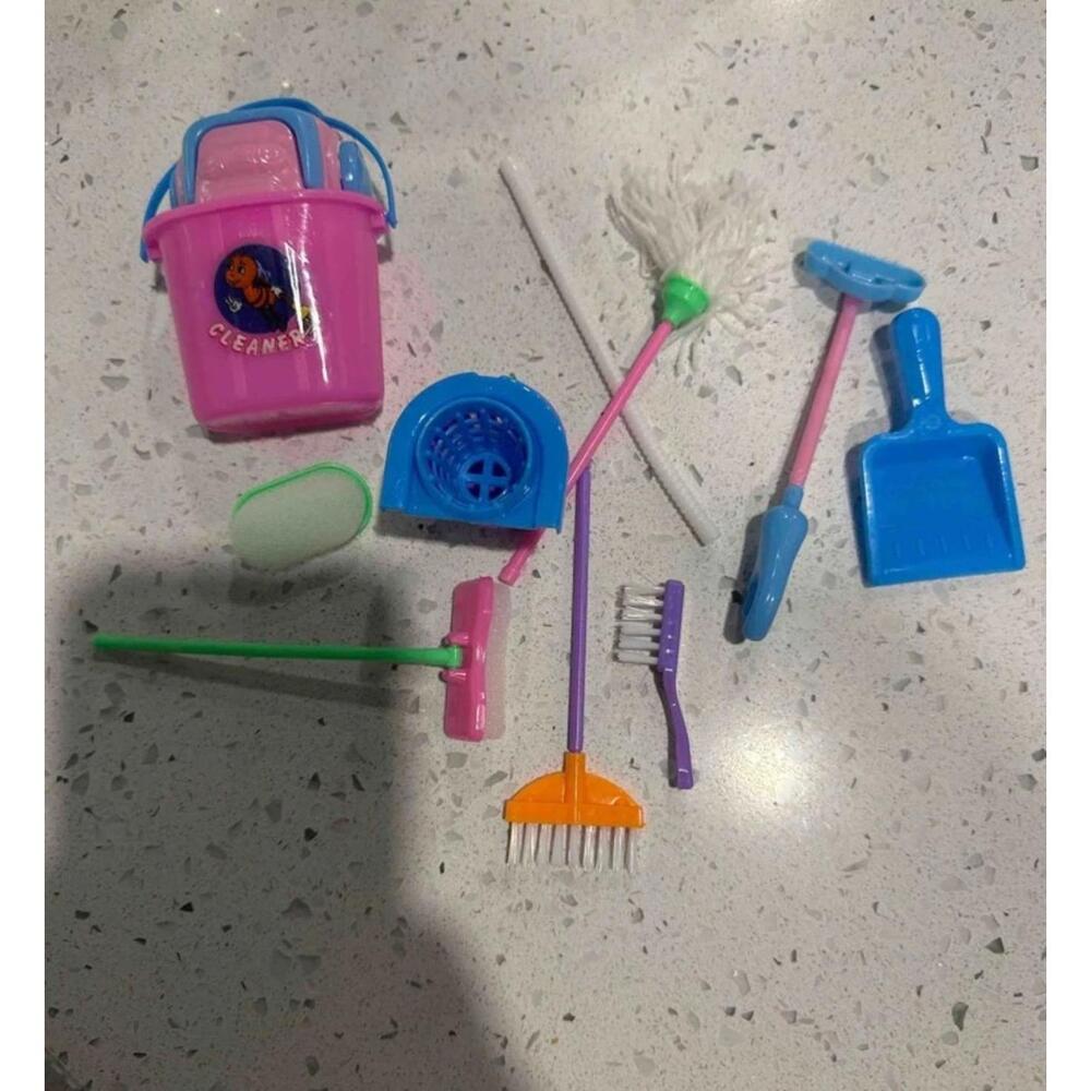 dollhouse accessories